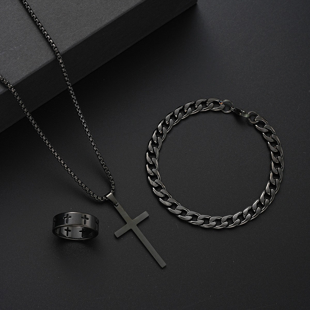 Cross necklace set of three pieces