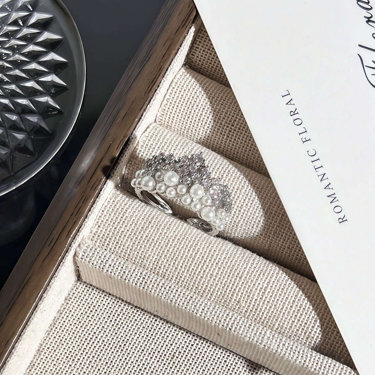Limited-edition minimalist luxury ring