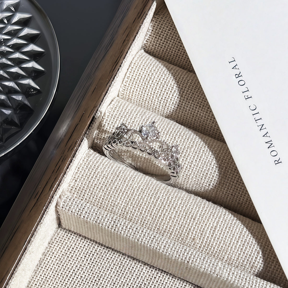 Limited-edition minimalist luxury ring